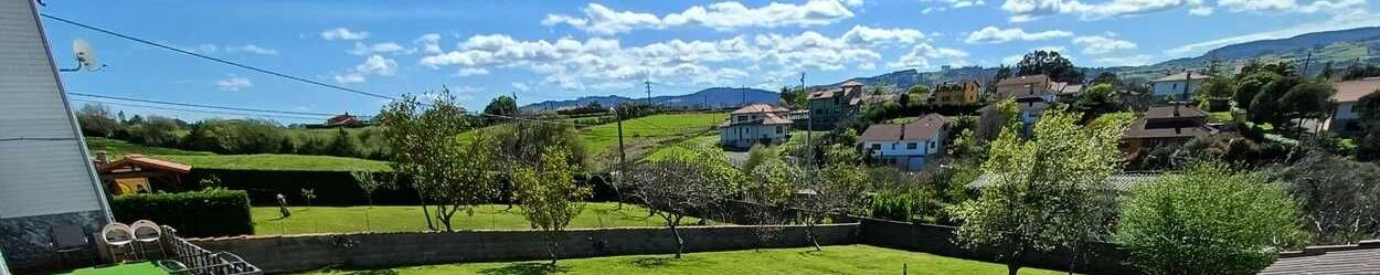 Mirador de Quintueles exterior con nubes